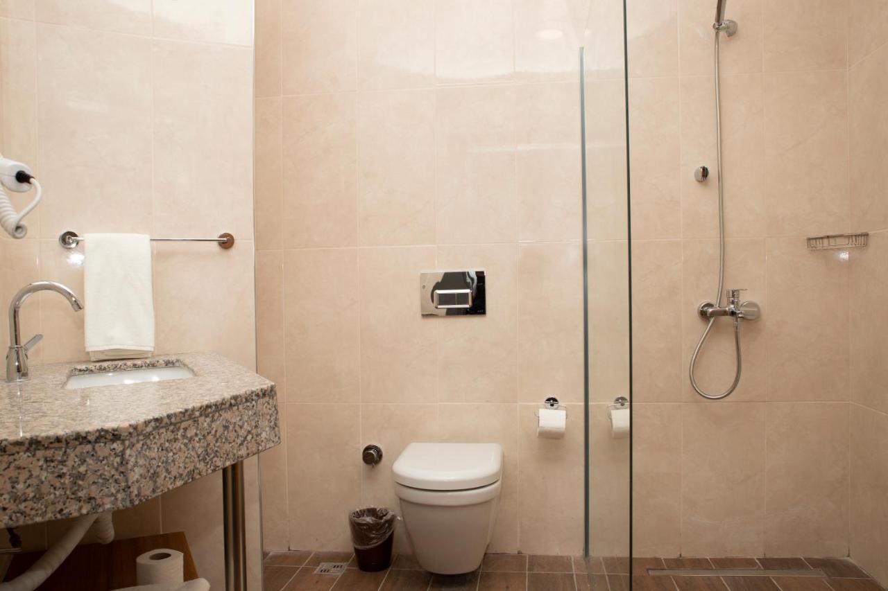 טקירדג Business Express Hotel מראה חיצוני תמונה