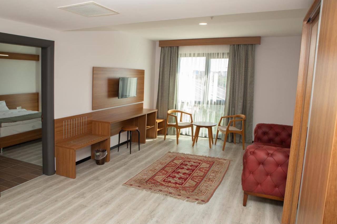טקירדג Business Express Hotel מראה חיצוני תמונה
